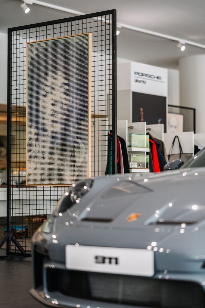 Porsche Exhibition Zedi Lucena - Points of View